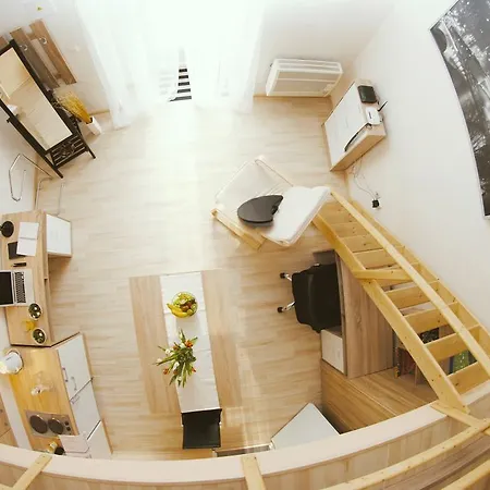 7 Nights Vaclavska Апартаменты