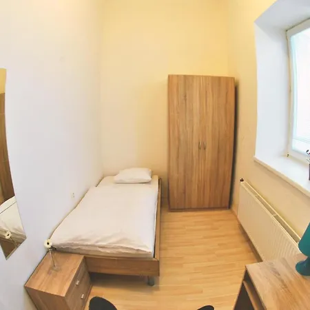 7 Nights Vaclavska Апартаменты Брно